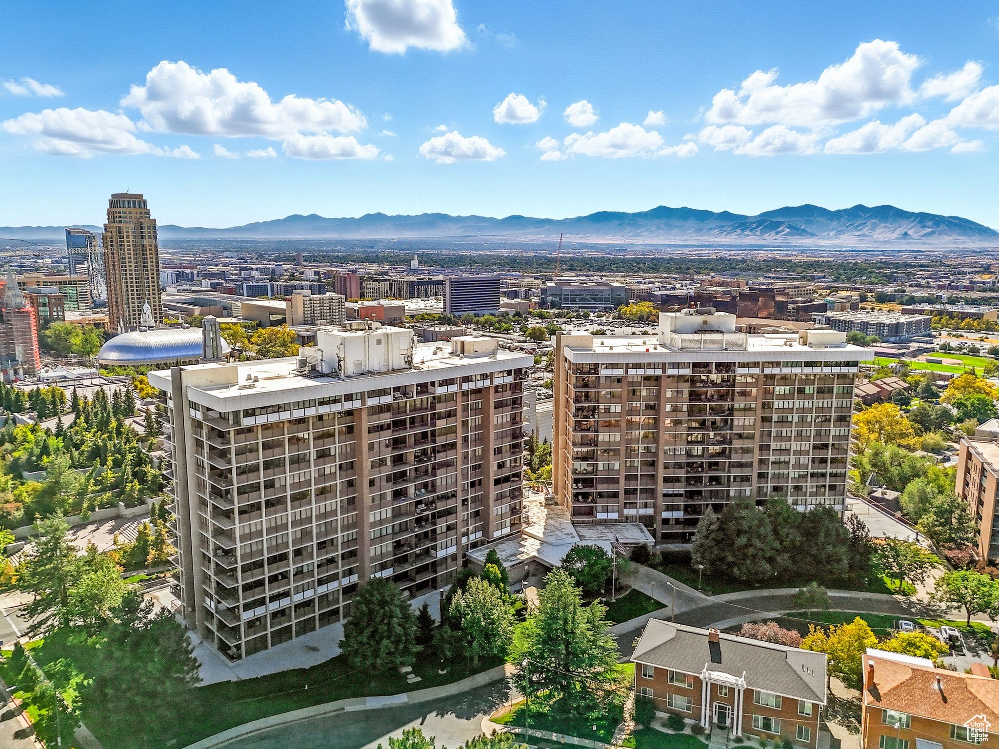 ZION SUMMIT CONDM - Residential