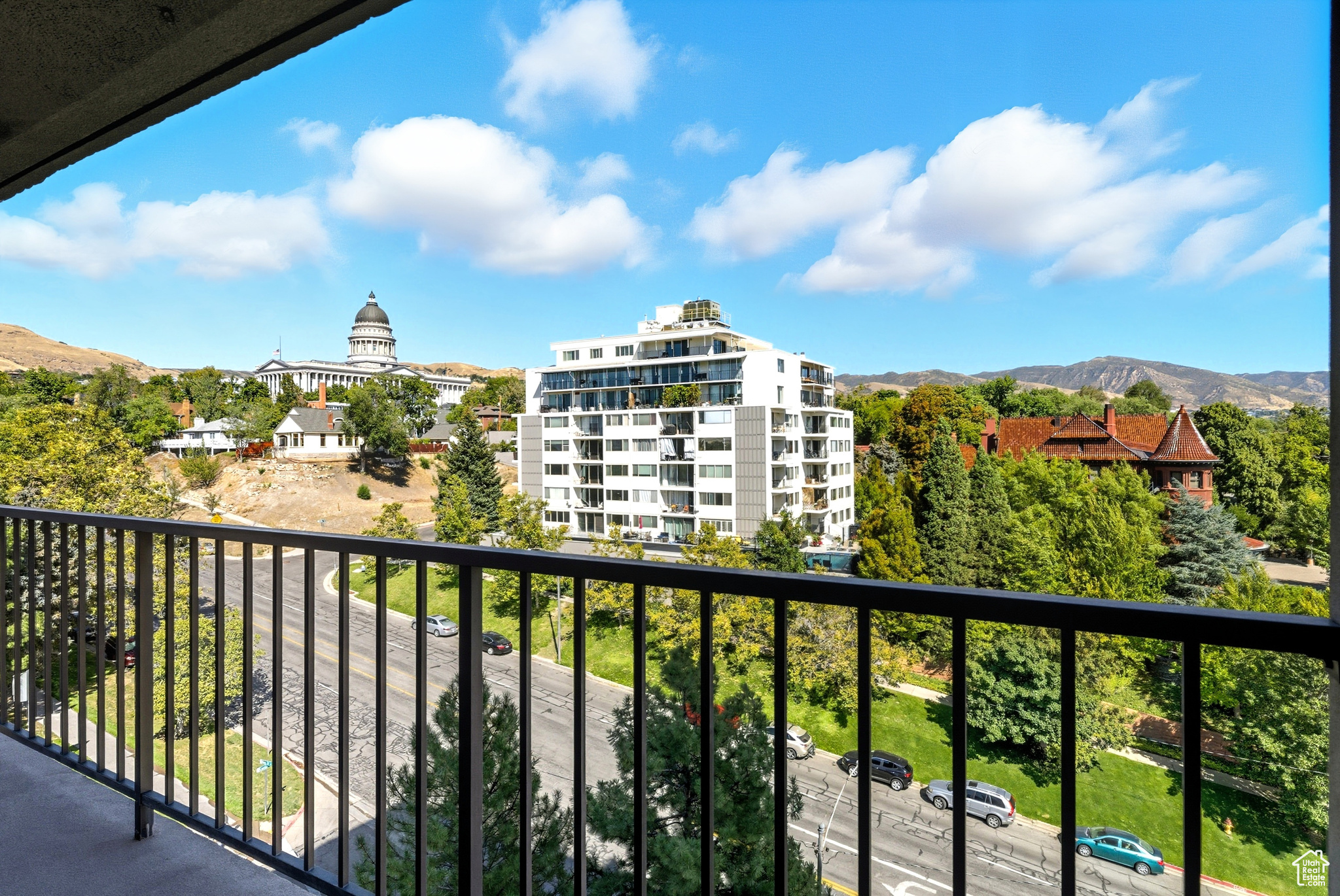 ZION SUMMIT CONDM - Residential