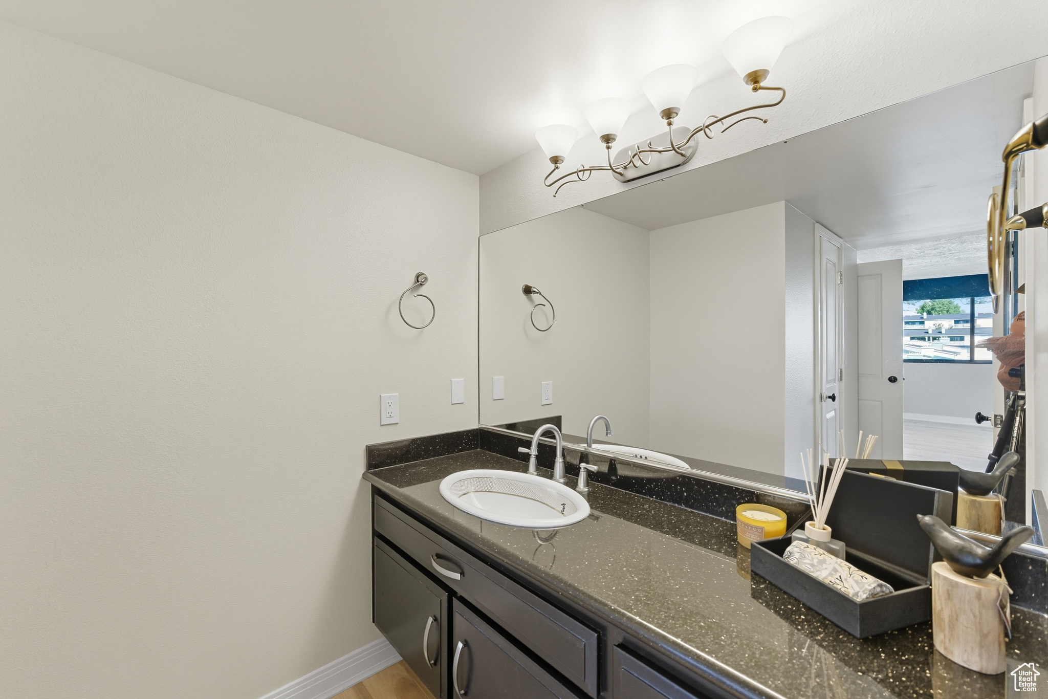 ZION SUMMIT CONDM - Residential