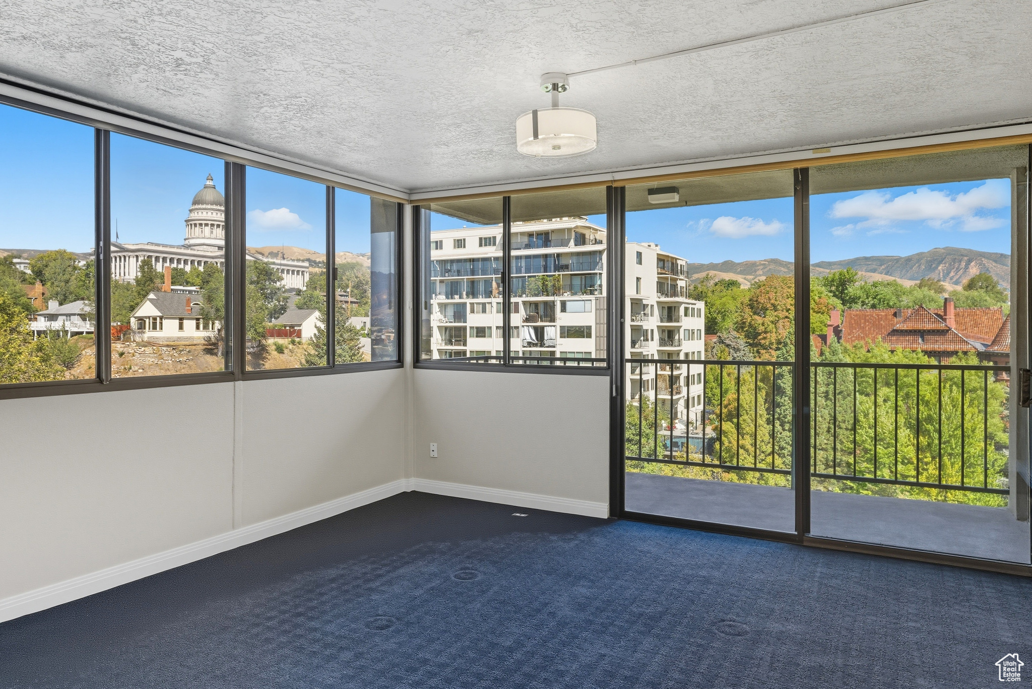 ZION SUMMIT CONDM - Residential