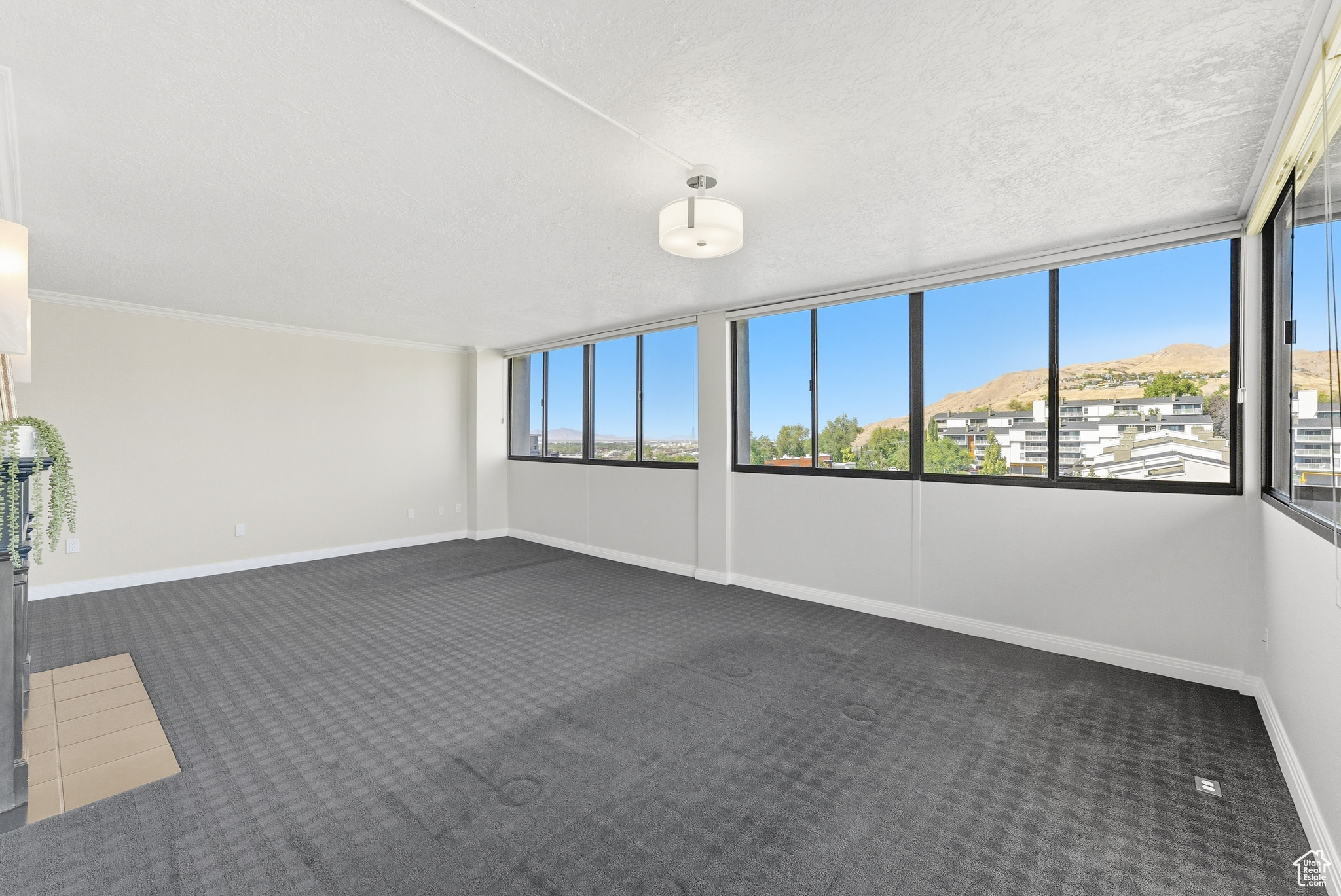 ZION SUMMIT CONDM - Residential