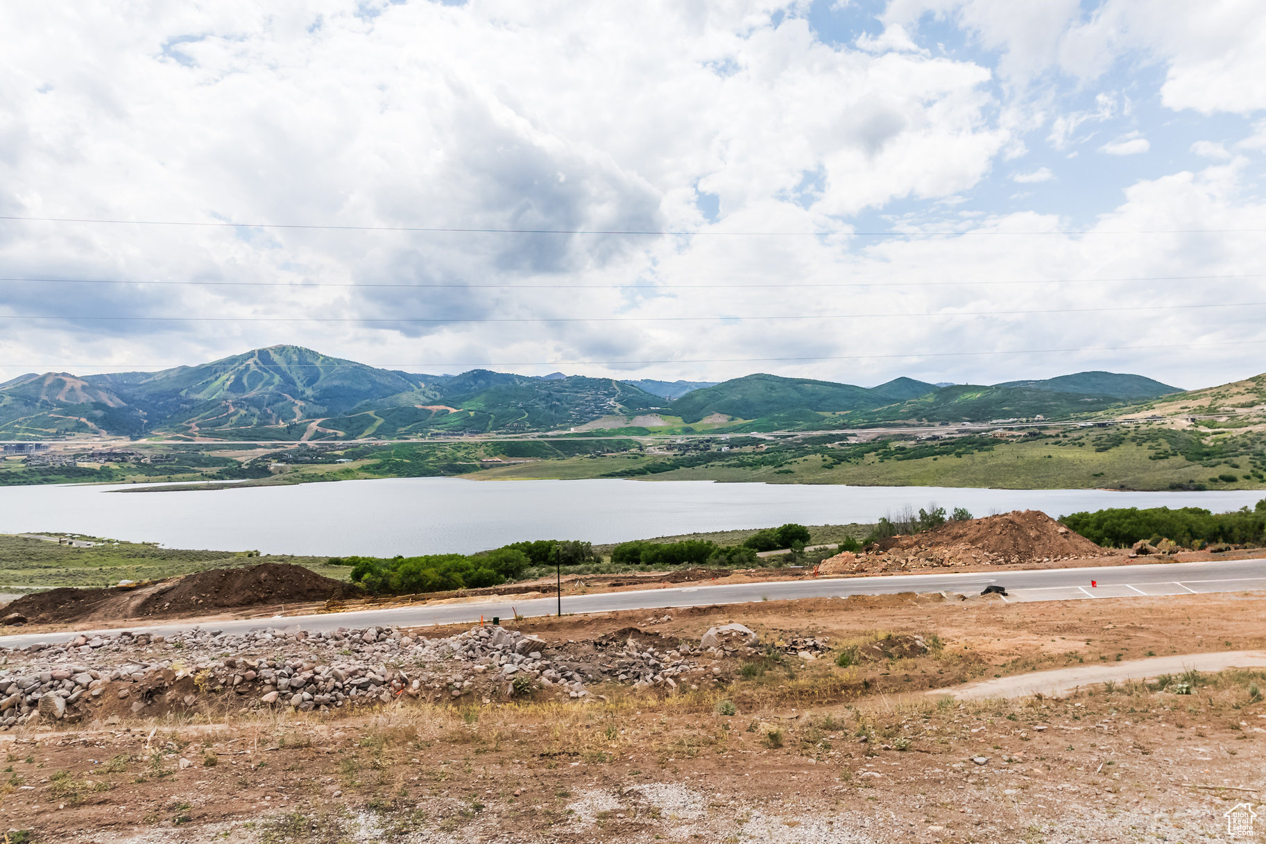 LAKE VIEW ESTATES - Residential