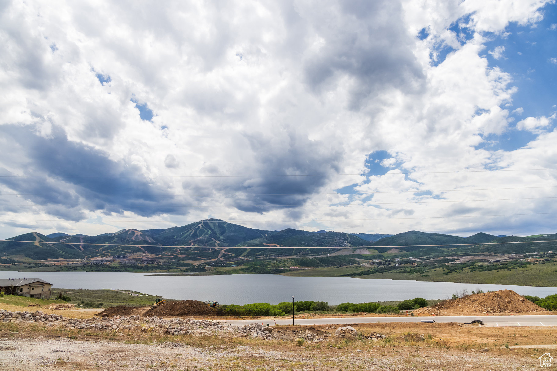 LAKE VIEW ESTATES - Residential