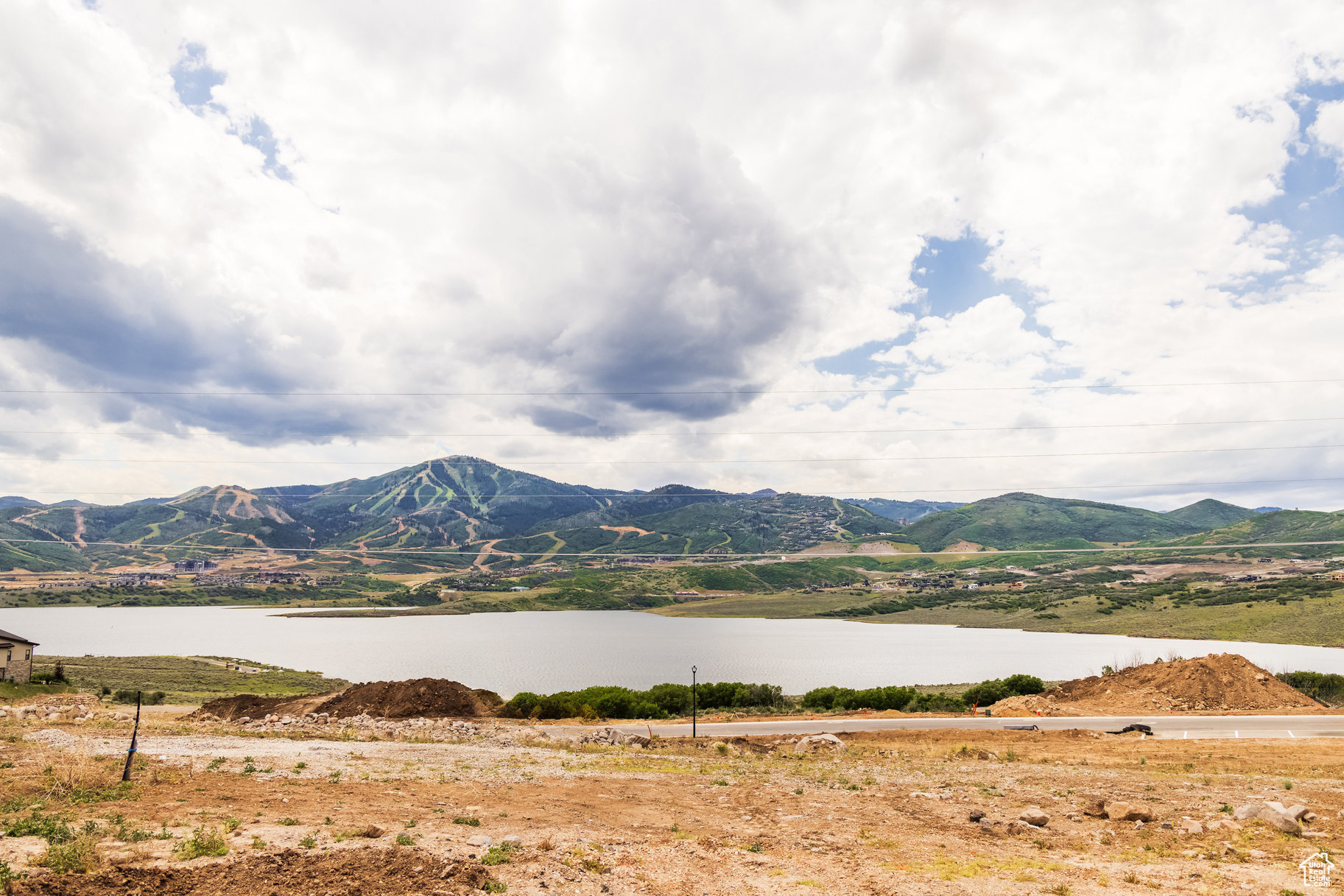 LAKE VIEW ESTATES - Residential