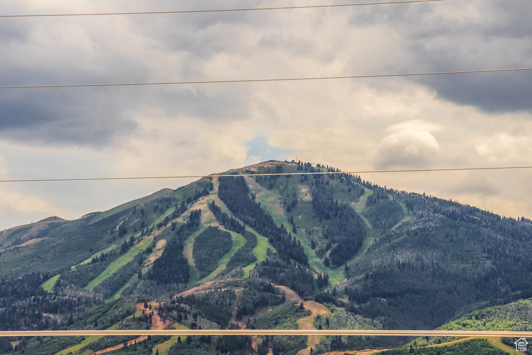 LAKE VIEW ESTATES - Residential