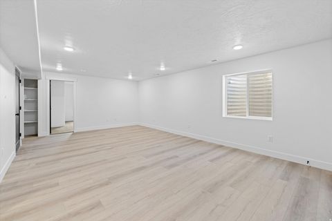 Tiny photo for 141 S 940 St E, Santaquin, UT 84655 (MLS # 2139621)