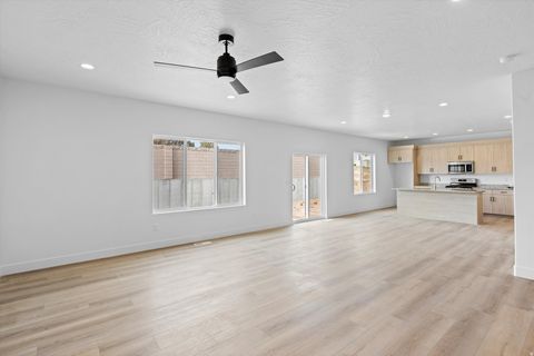 Tiny photo for 141 S 940 St E, Santaquin, UT 84655 (MLS # 2139621)