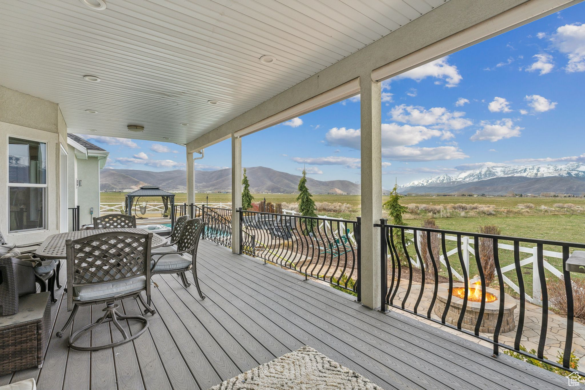 ALPINE MEADOWS - Residential