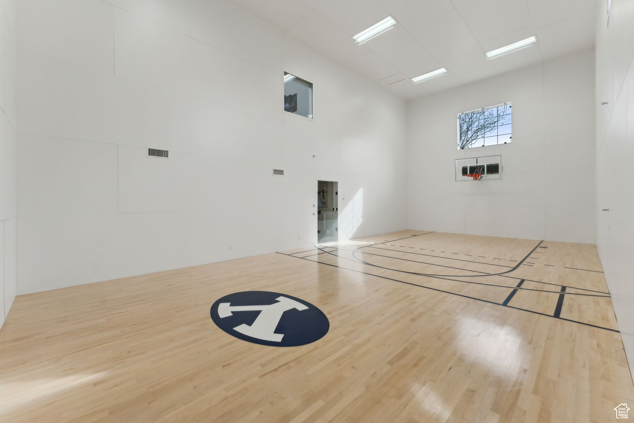 ALPINE MEADOWS - Residential