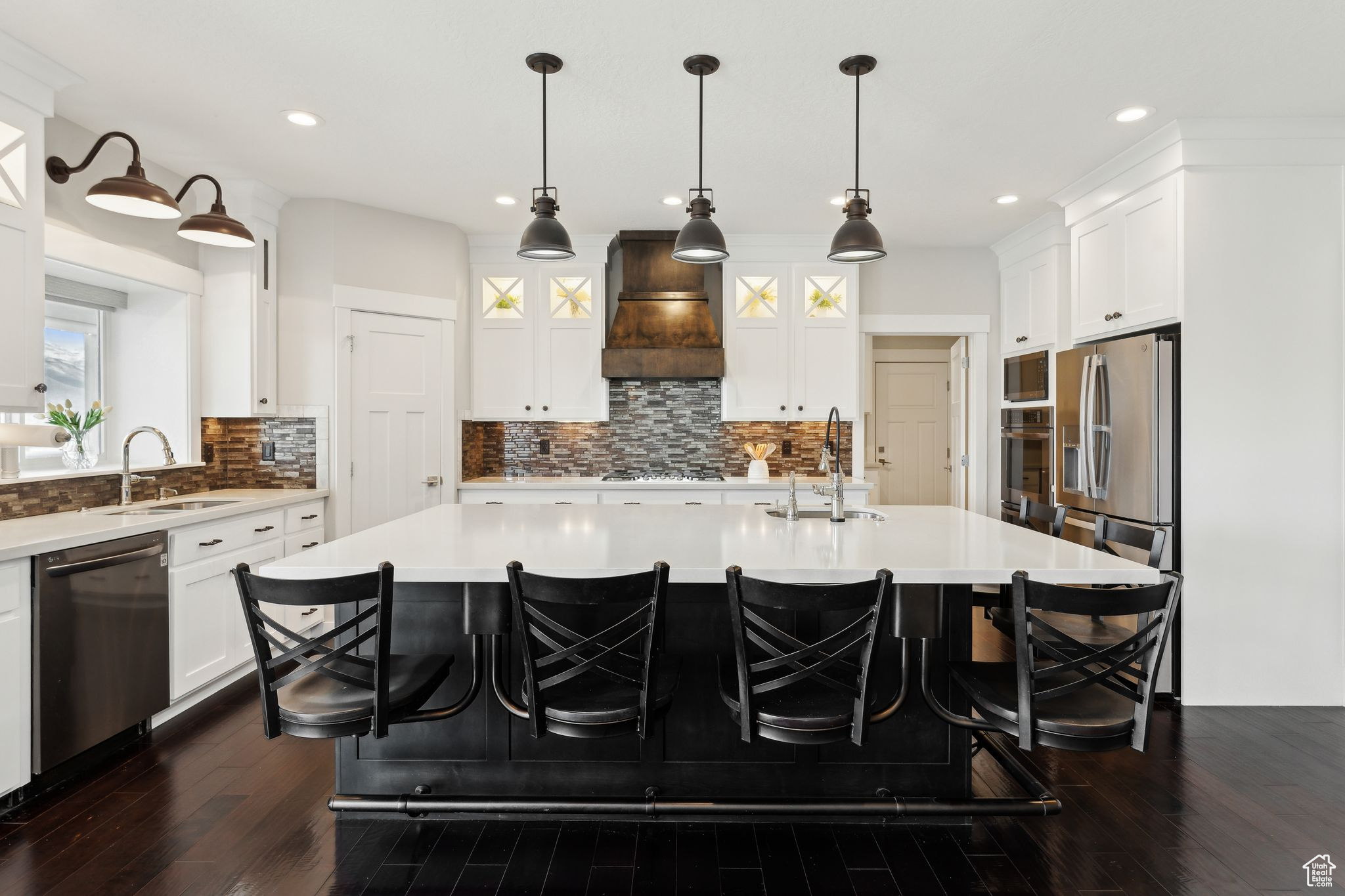 ALPINE MEADOWS - Residential