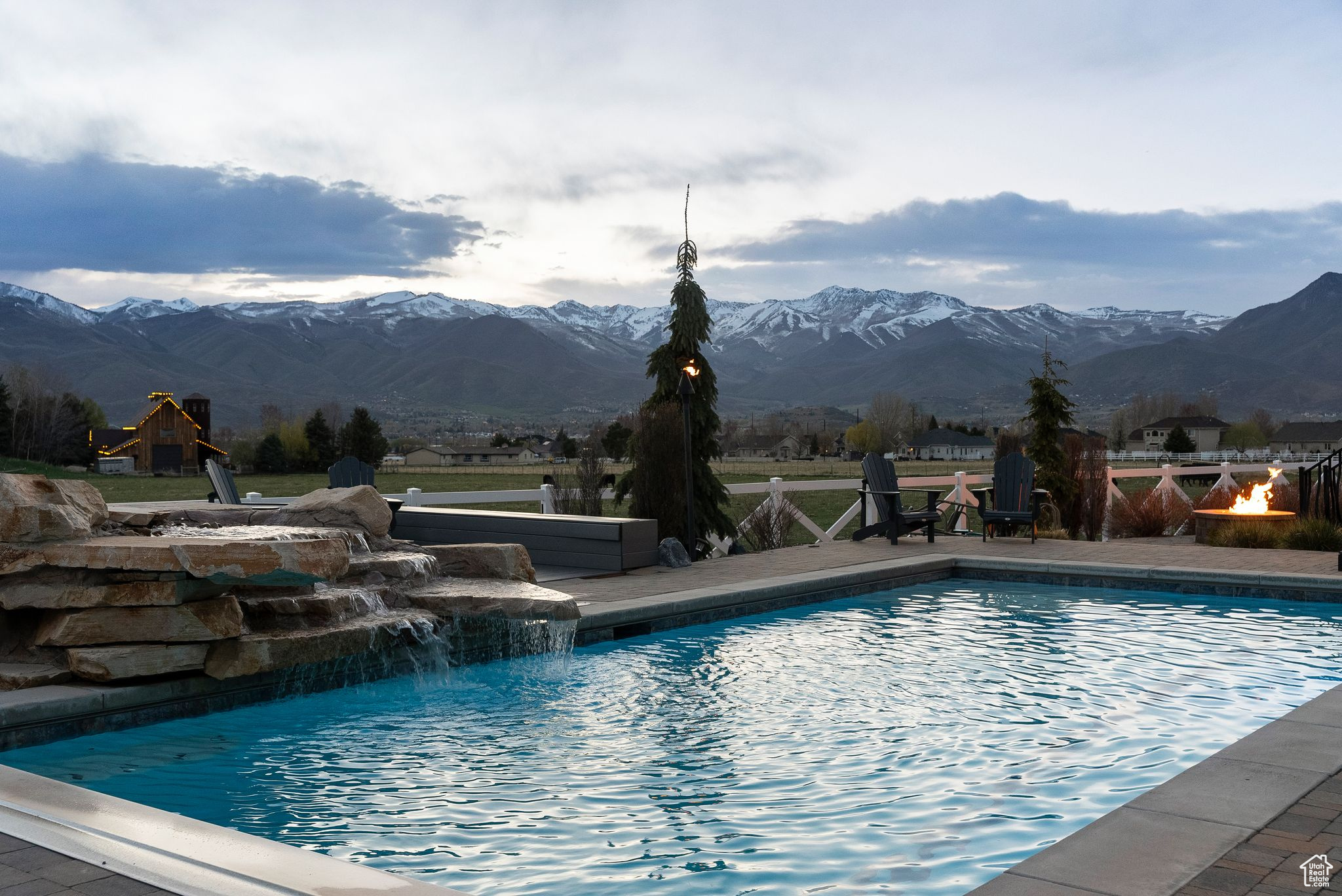 ALPINE MEADOWS - Residential