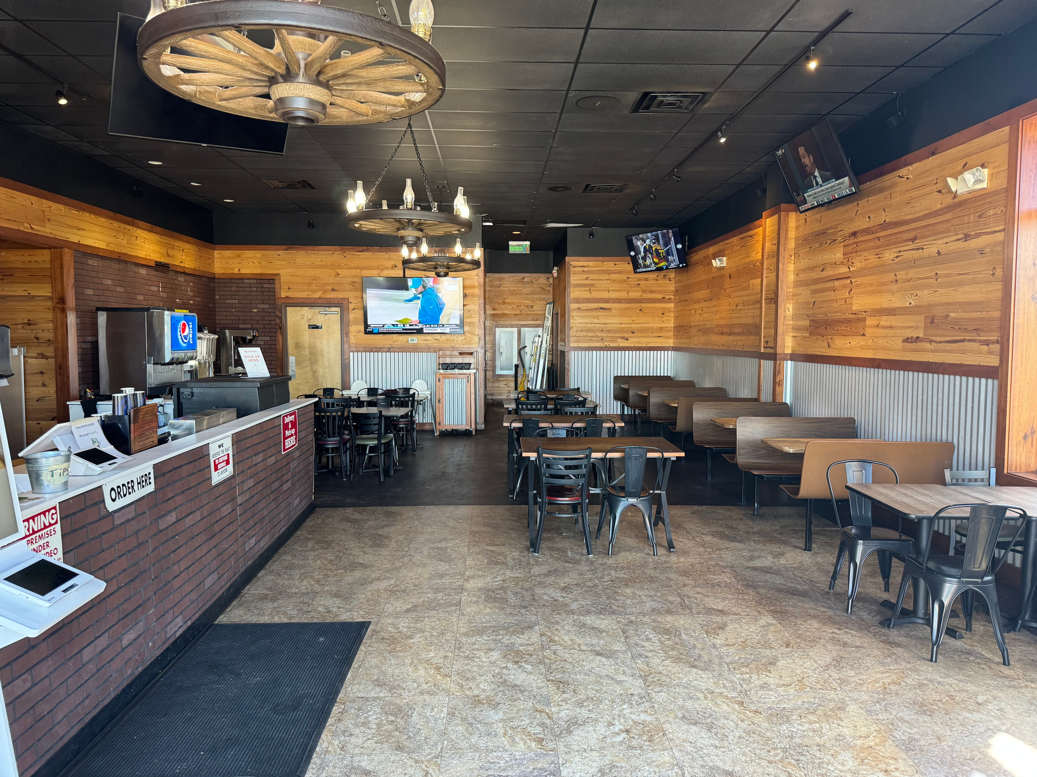 MEADOWS - Commercial Lease