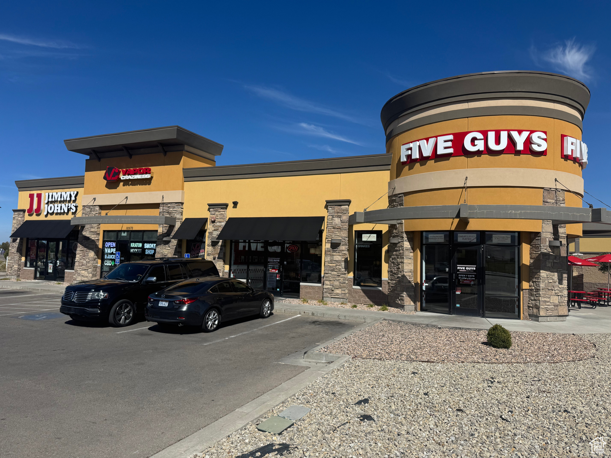 MEADOWS - Commercial Lease