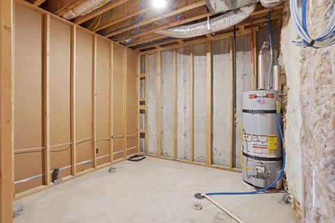 Tiny photo for 345 E 100 S, Santaquin, UT 84655 (MLS # 2141809)