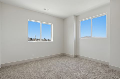 Tiny photo for 345 E 100 S, Santaquin, UT 84655 (MLS # 2141809)