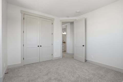 Tiny photo for 345 E 100 S, Santaquin, UT 84655 (MLS # 2141809)