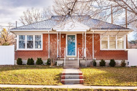 Photo of 2911 S JUDITH ST E, Salt Lake City, UT 84106 (MLS # 2129756)