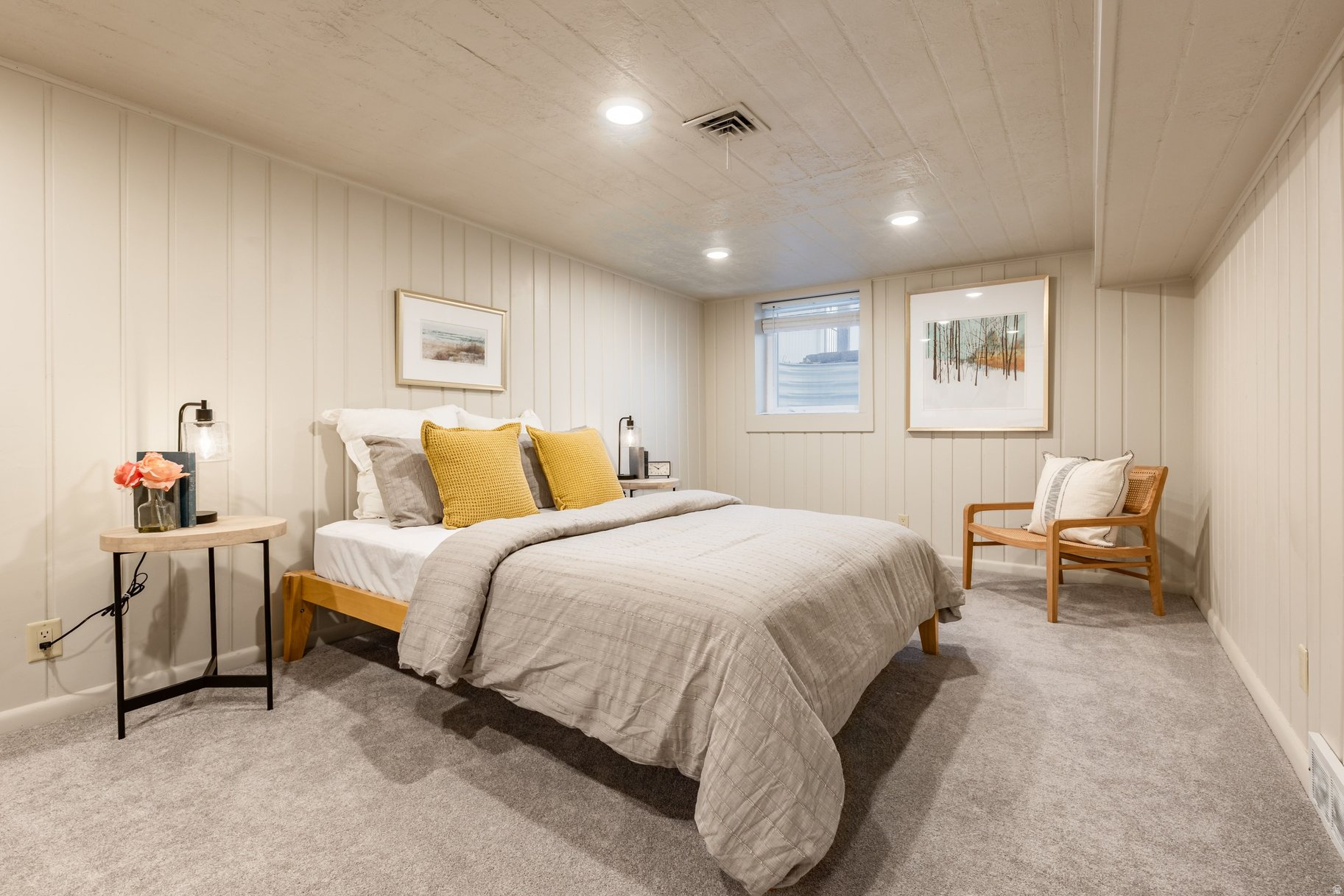 ROWENA - Residential