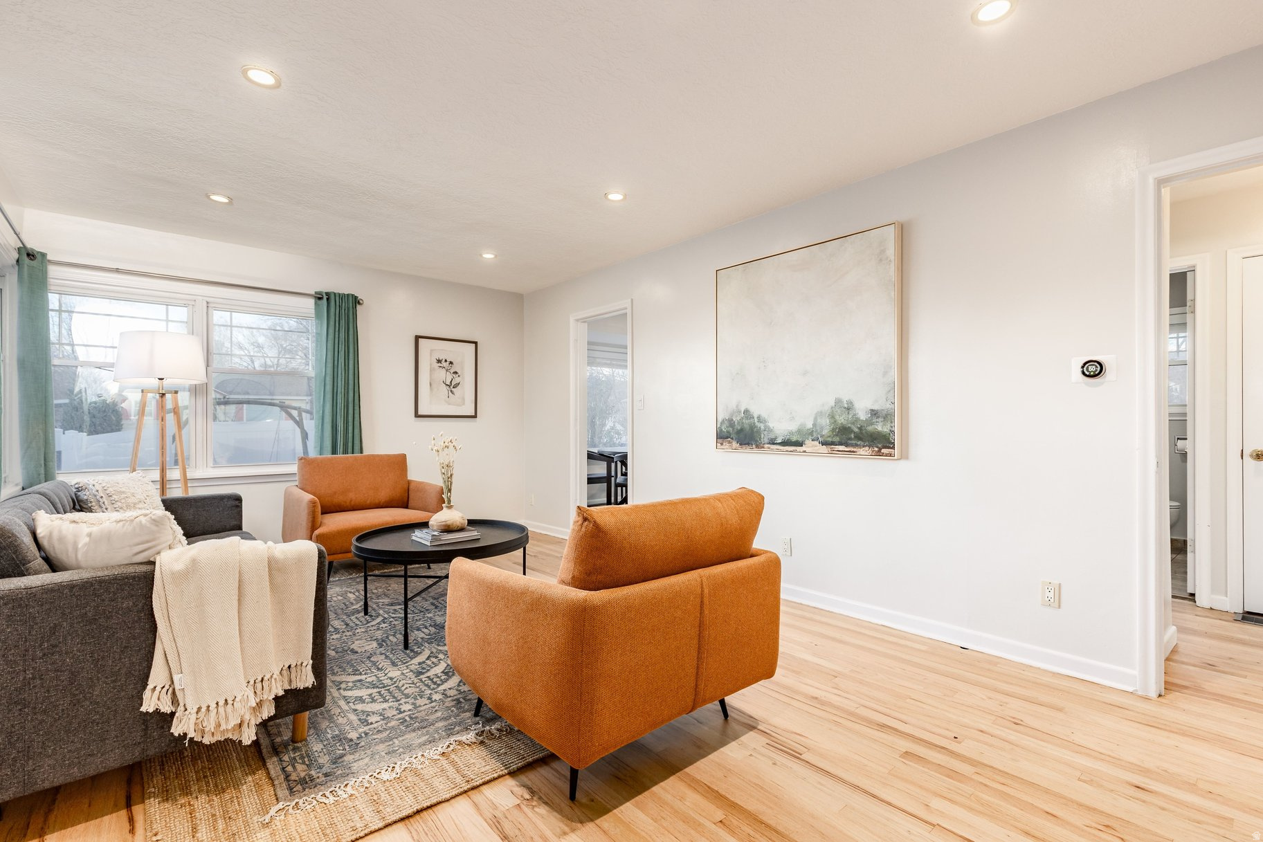 ROWENA - Residential