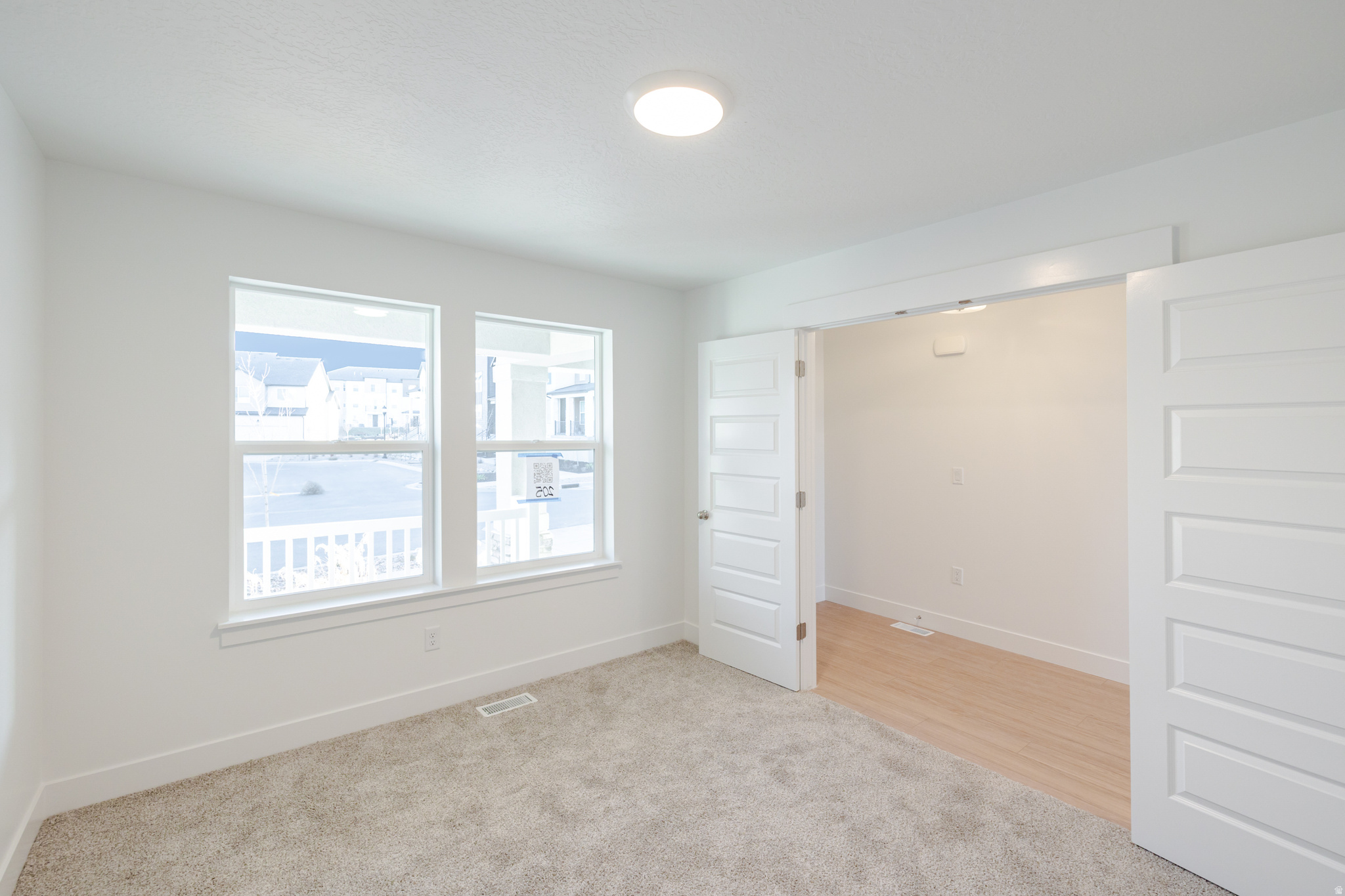 KING'S CANYON - Residential