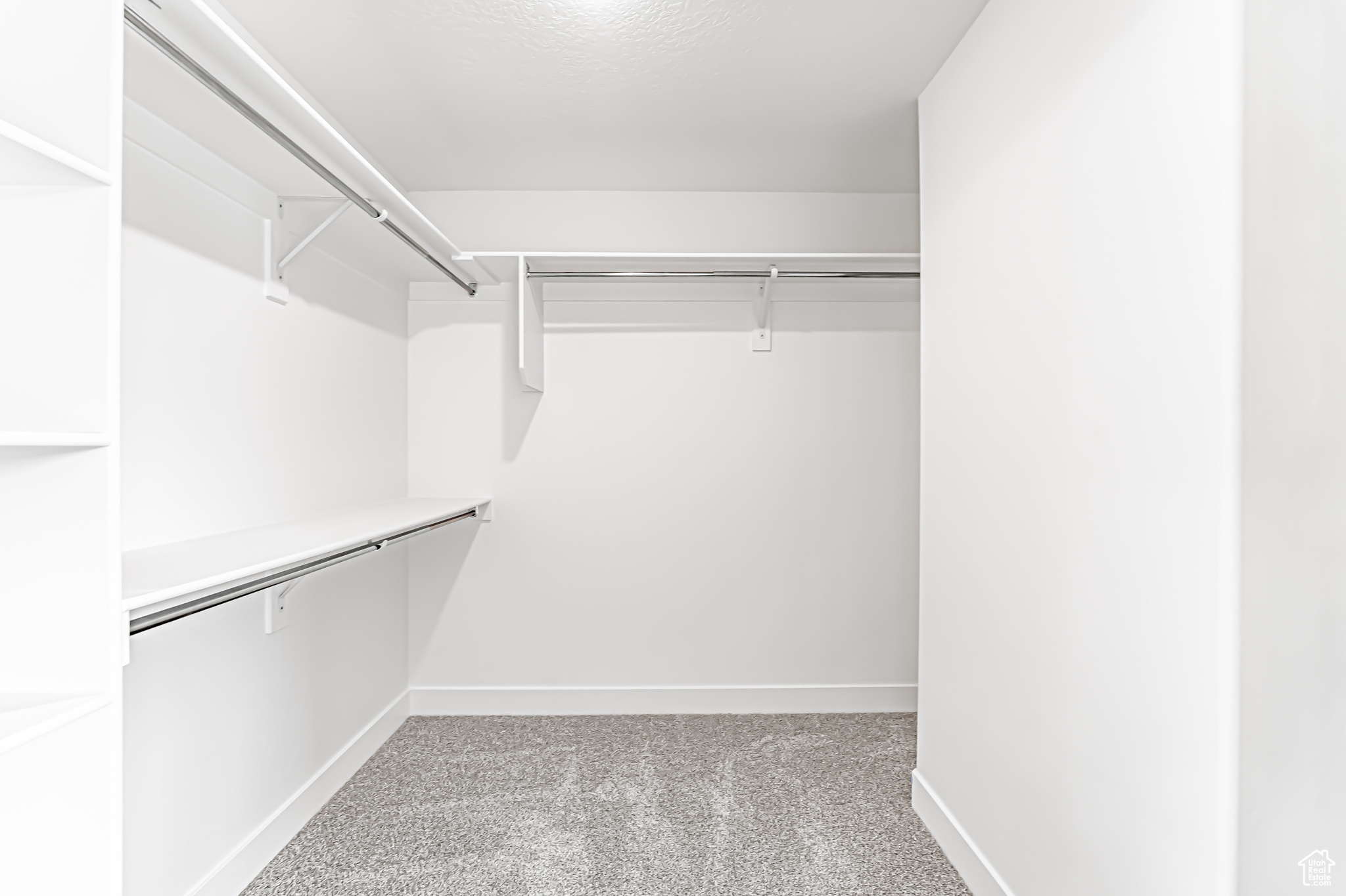 KING'S CANYON - Residential