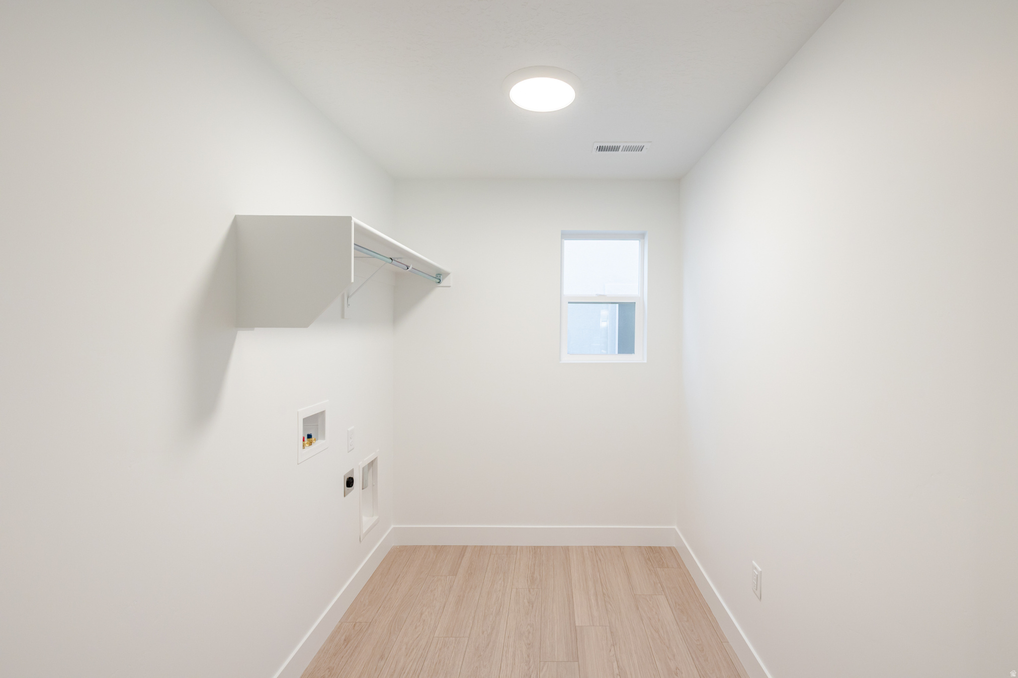 KING'S CANYON - Residential