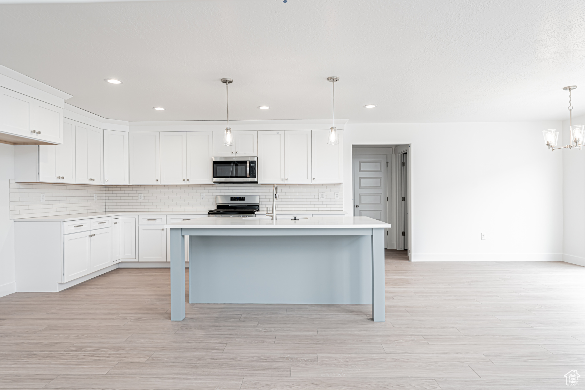 KING'S CANYON - Residential