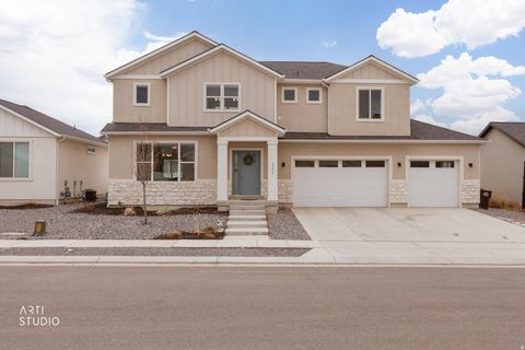 Tiny photo for 2344 E SPRING ST #600, Eagle Mountain, UT 84005 (MLS # 2139476)