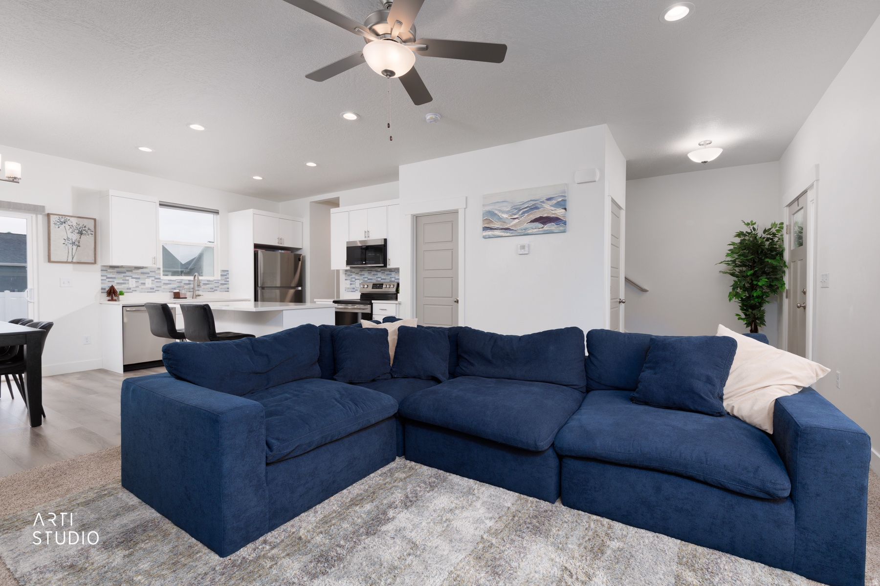 EAGLE POINT - Residential