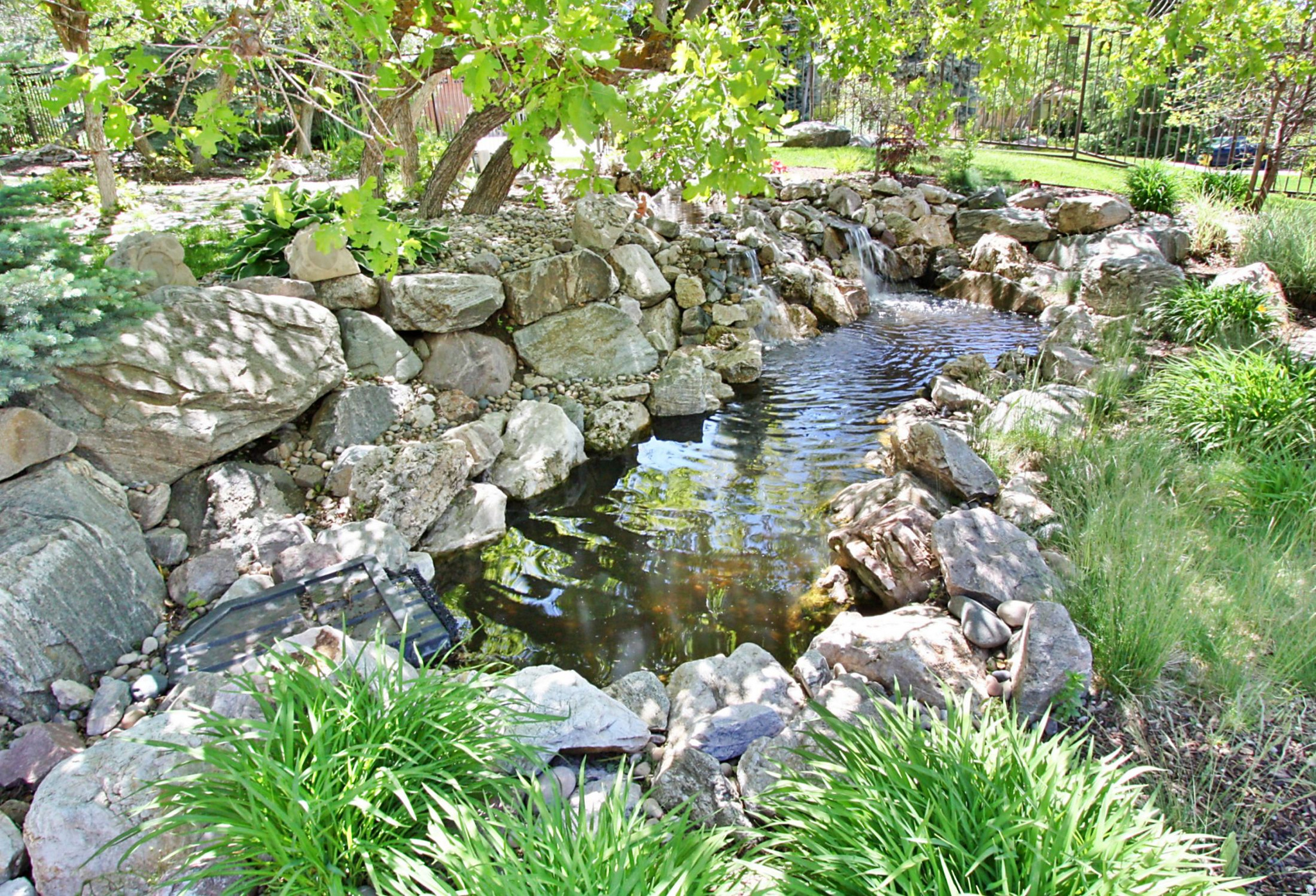 HIDDEN SHADOW ESTATE - Residential