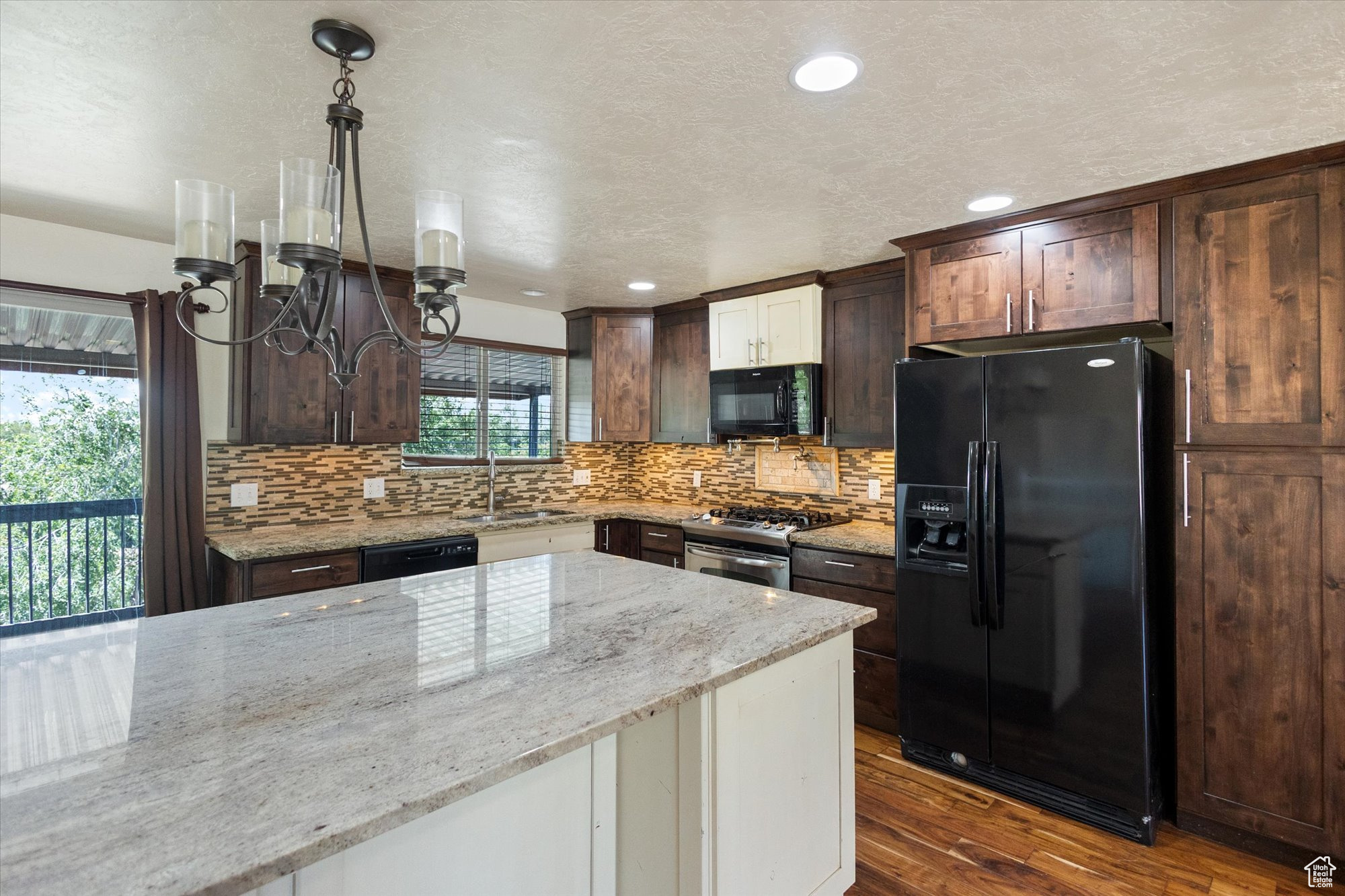 FLAT IRON MESA SUB - Residential