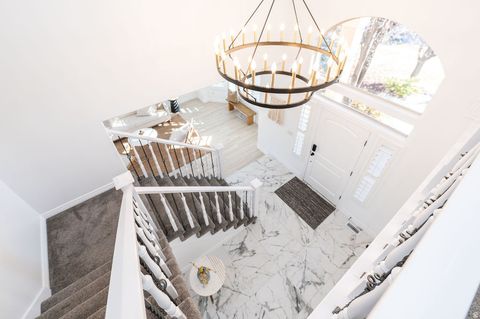 Tiny photo for 4222 W CHESTNUT VIEW DR DR, South Jordan, UT 84009 (MLS # 2129784)