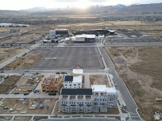 DOWNTOWN DAYBREAK - Residential