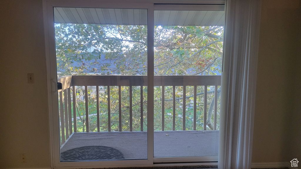 Photo of 1460 E HIGHLAND LN S #319, Millcreek, UT 84106 (MLS # 2114646)