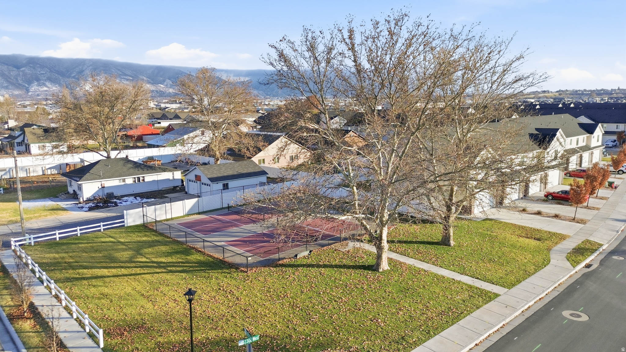 SYCAMORE PLACE - Residential