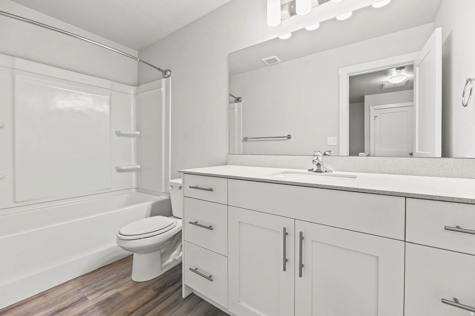 SYCAMORE PLACE - Residential