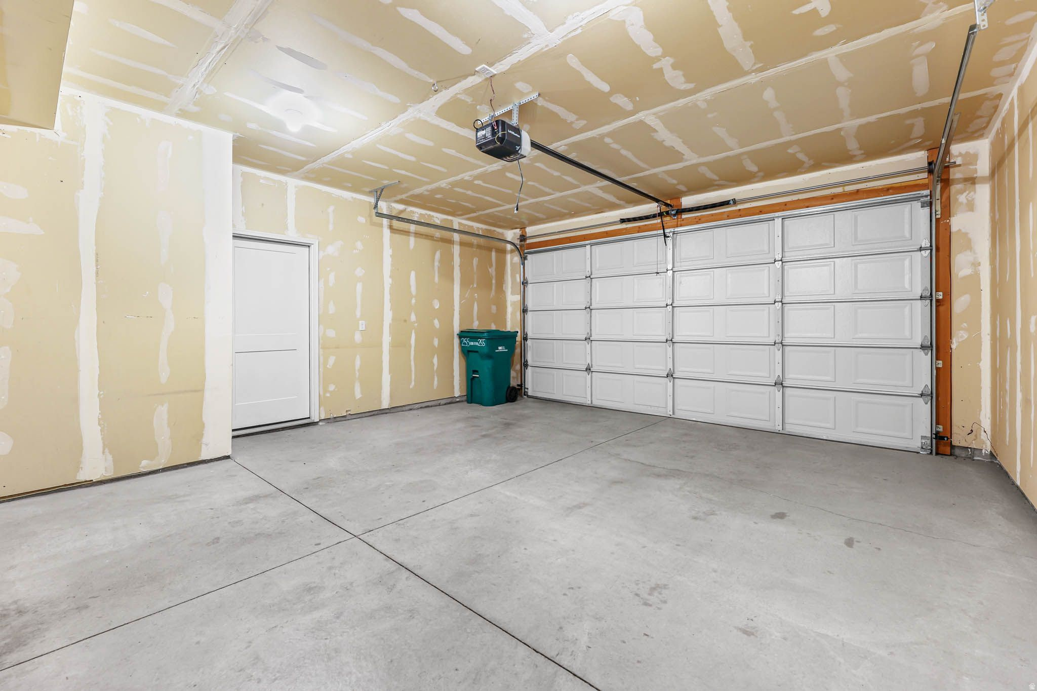 SYCAMORE PLACE - Residential