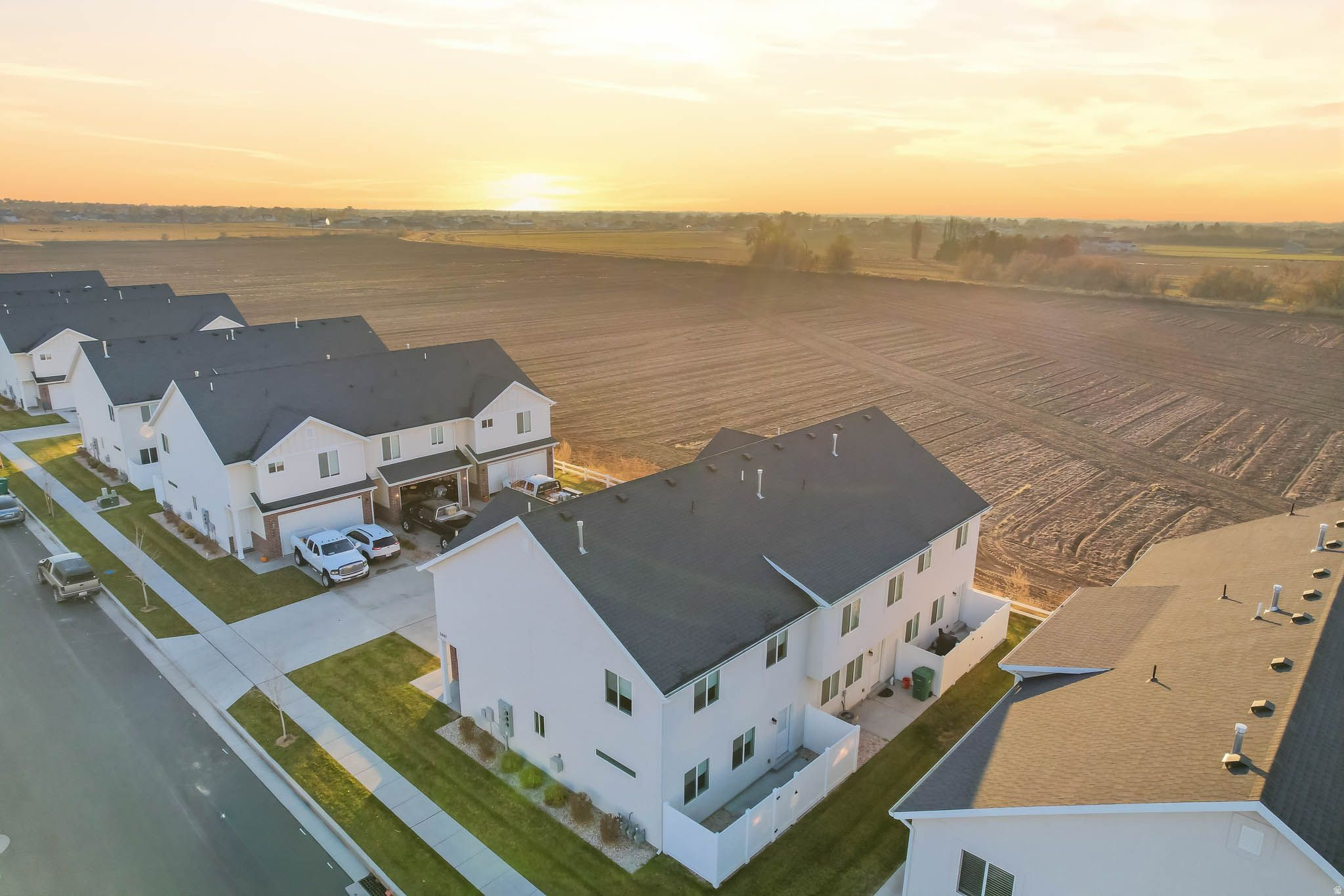 SYCAMORE PLACE - Residential