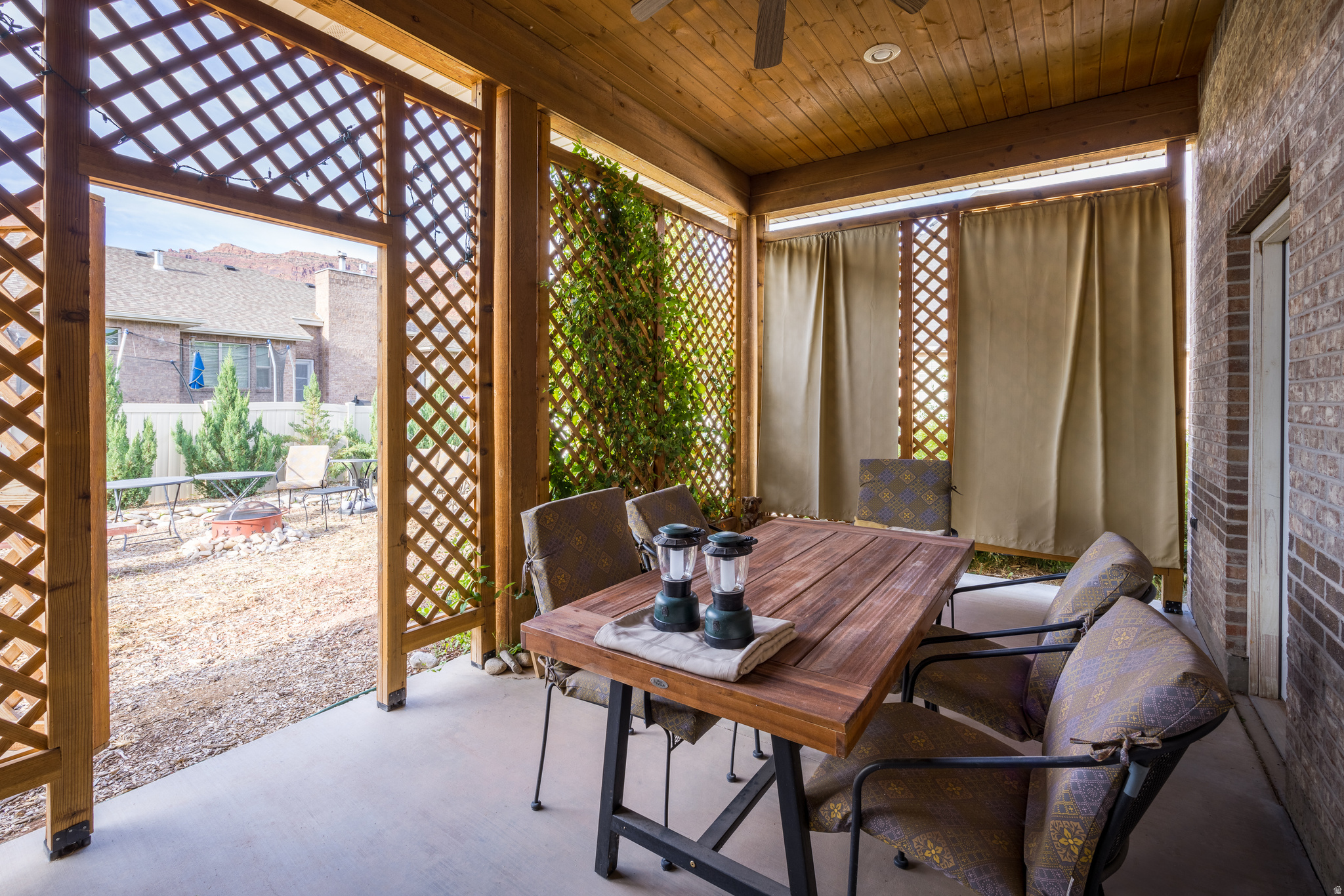 MILL CREEK COVE - Residential