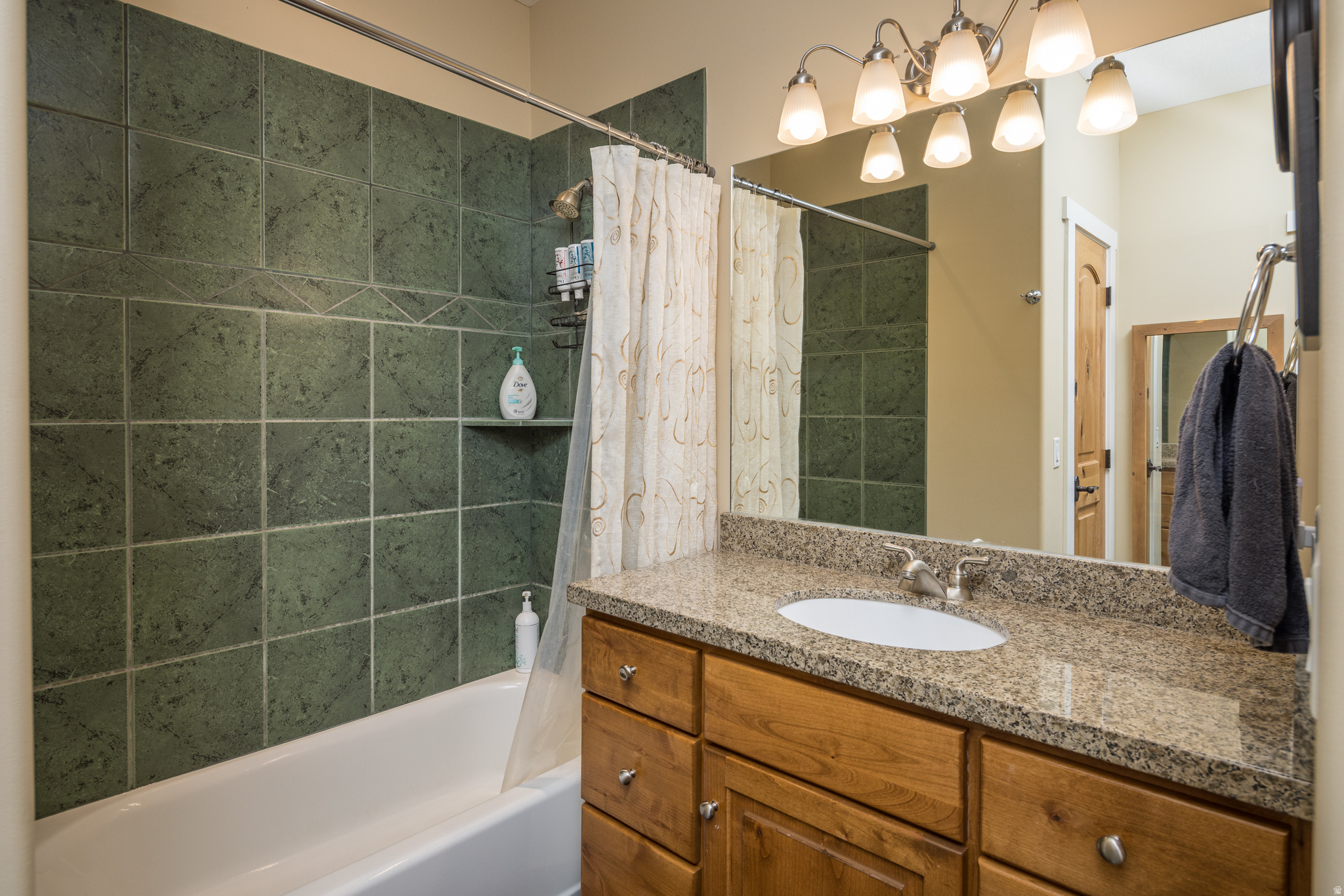 MILL CREEK COVE - Residential