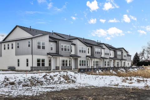 Townhouse For Sale - 3070 S 270<br/> Nibley, UT 84321