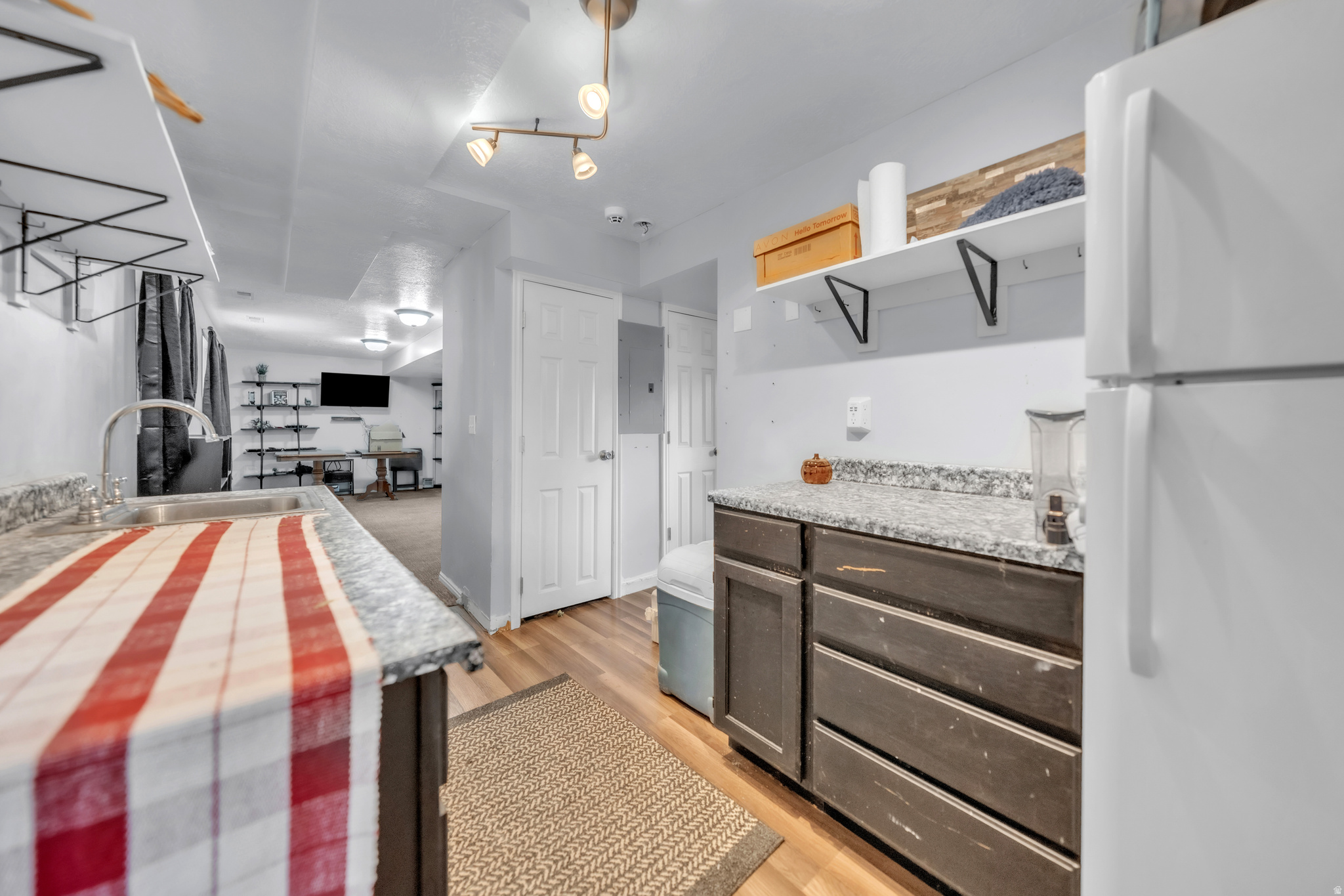 MELANIEACRES PH 2 - Residential