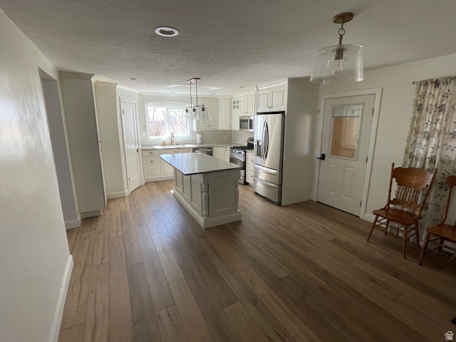 THYRENA BURDICK MINOR SUBD - Residential