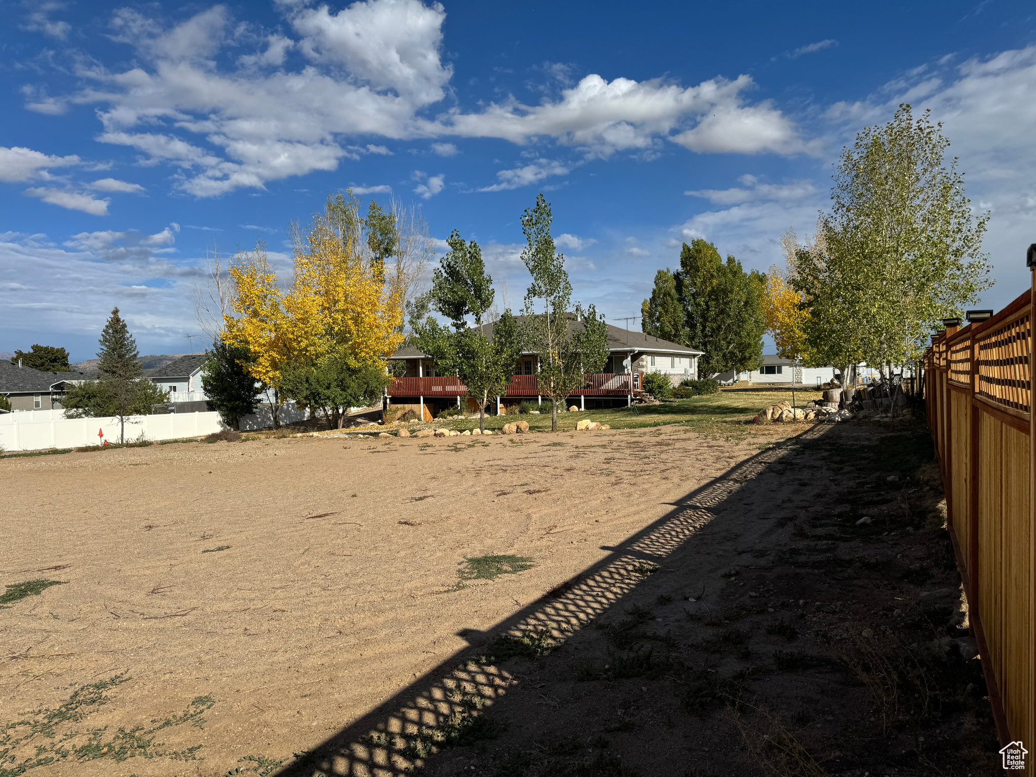 COUNTRY ROAD HAVEN - Residential