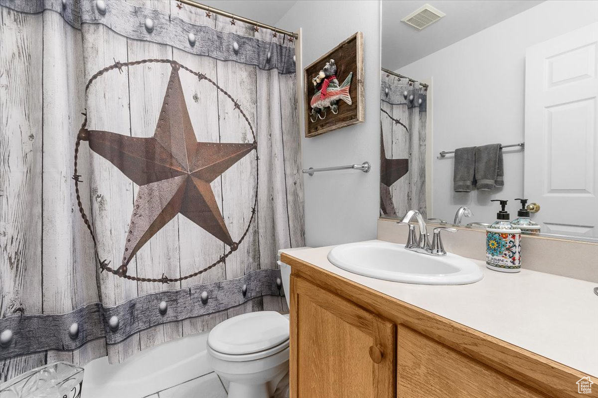 COUNTRY ROAD HAVEN - Residential