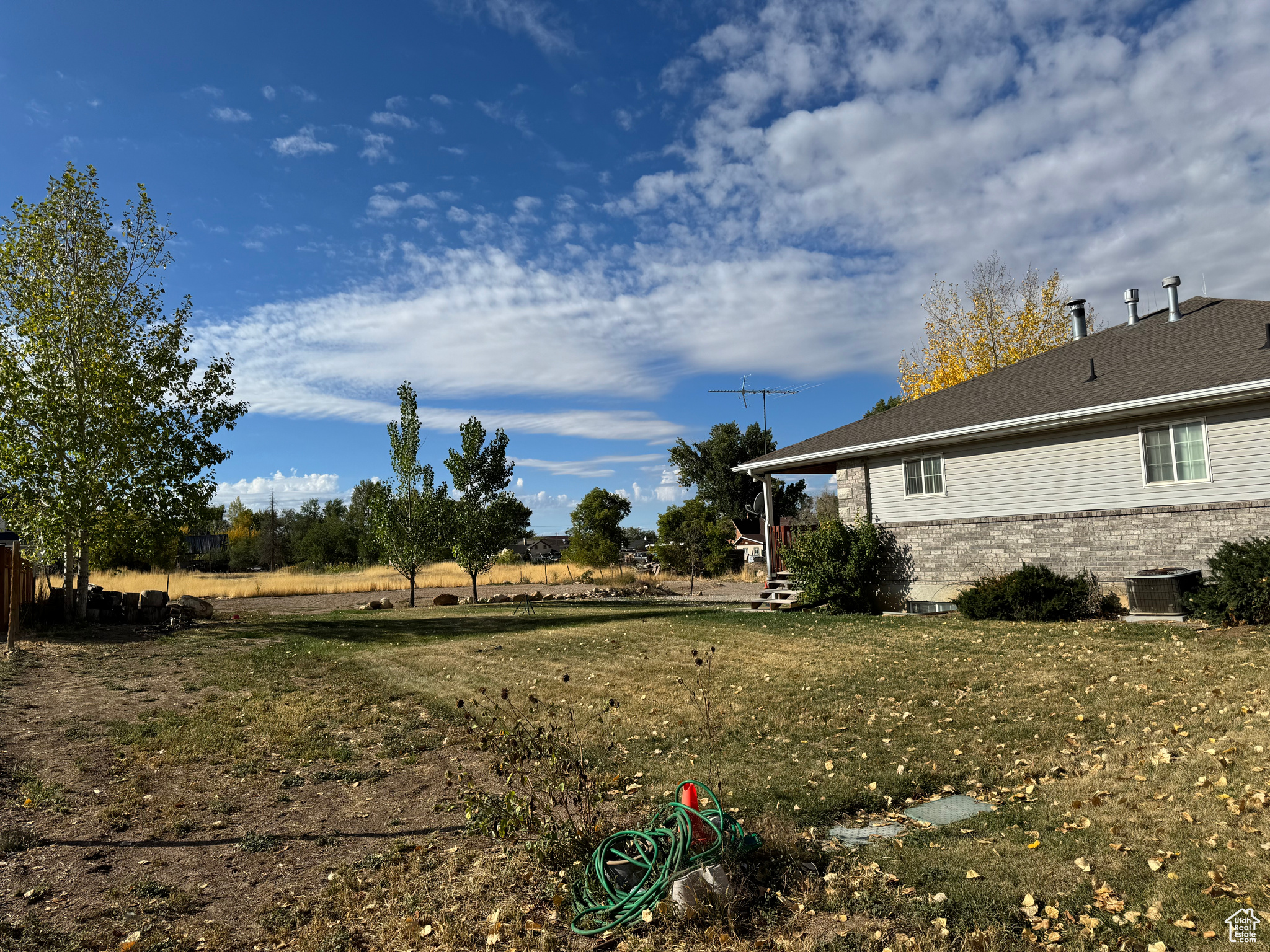 COUNTRY ROAD HAVEN - Residential