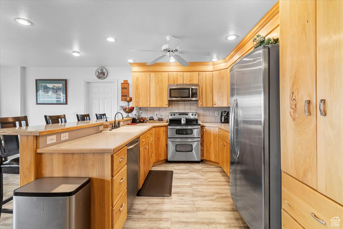 COUNTRY ROAD HAVEN - Residential