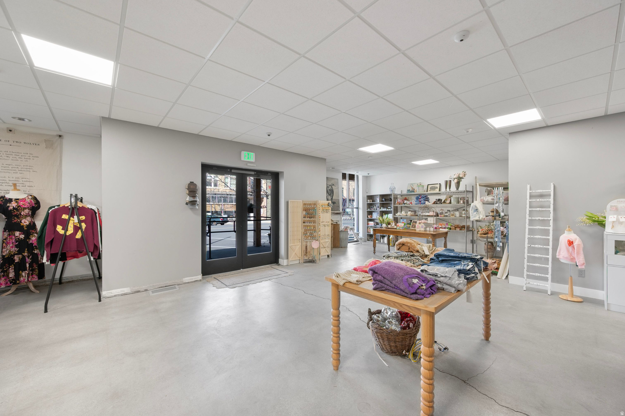 COALVILLE TOWN - Commercial Sale