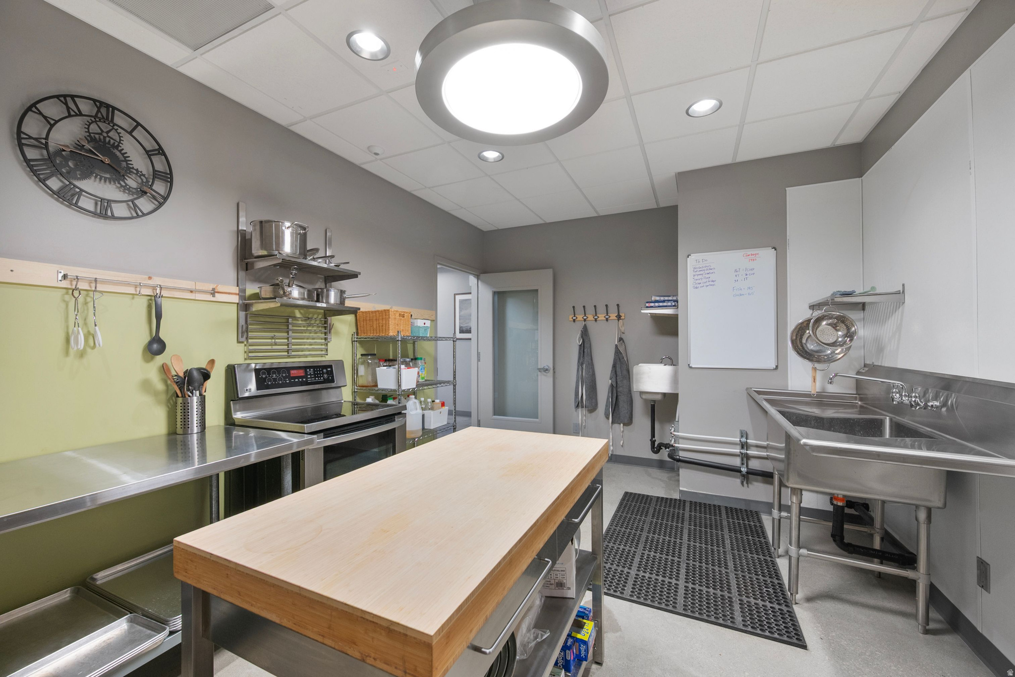 COALVILLE TOWN - Commercial Sale