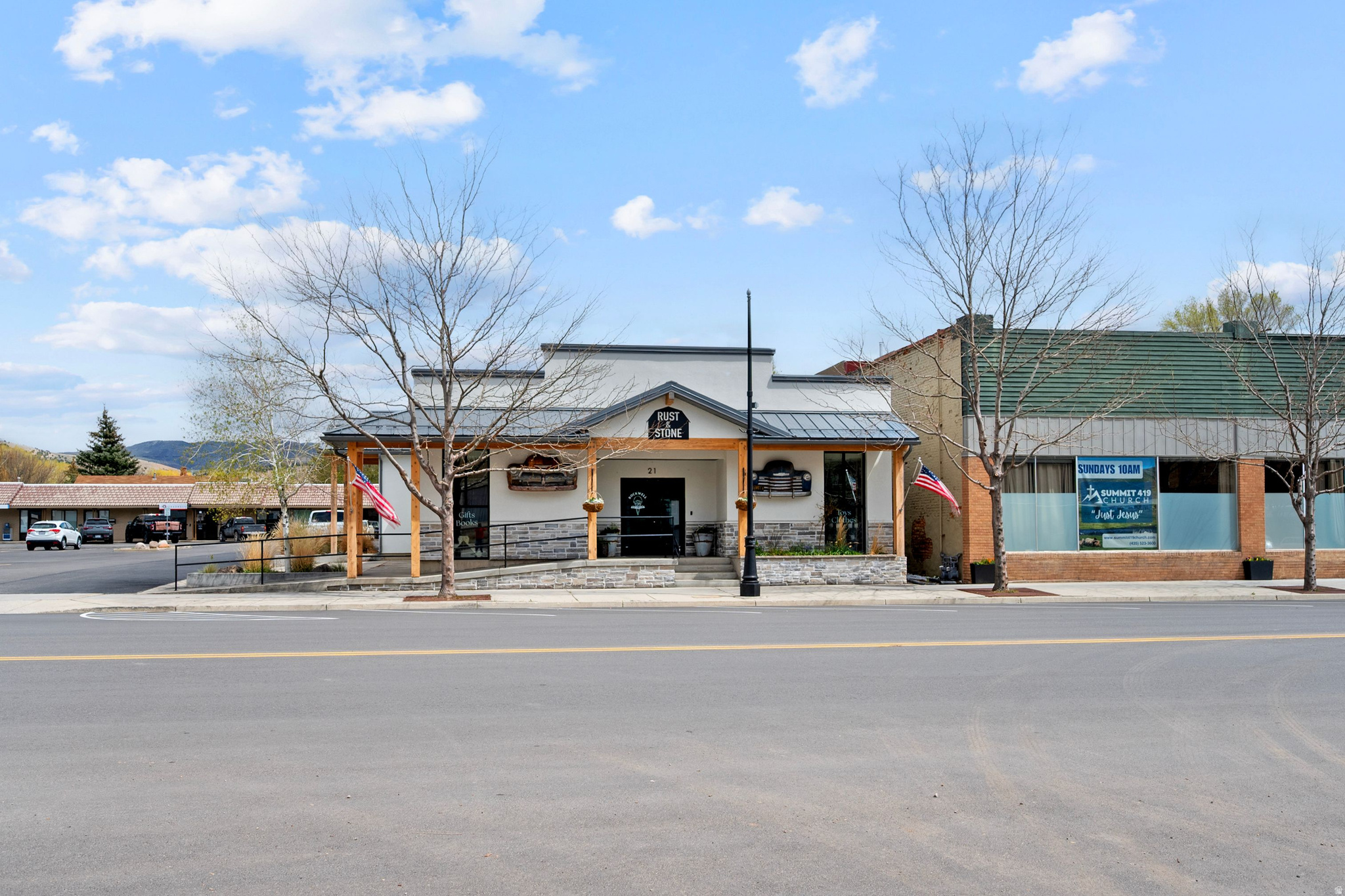 COALVILLE TOWN - Commercial Sale